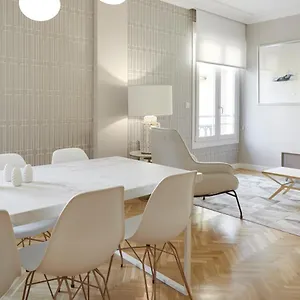 La Belle By Feelfree Apartment