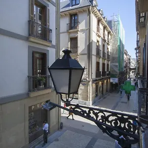 Bare By Oldtown Ss Apartment